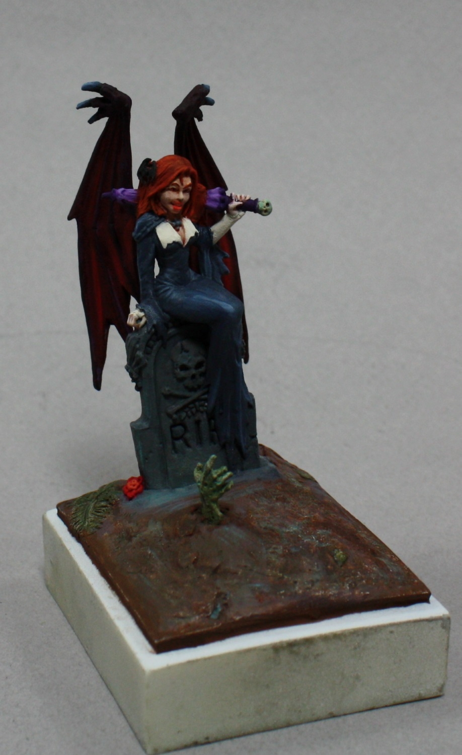 Graveyard Sophie