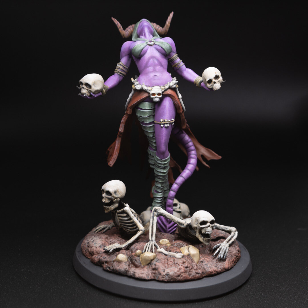 Gravechantresss Vaelara